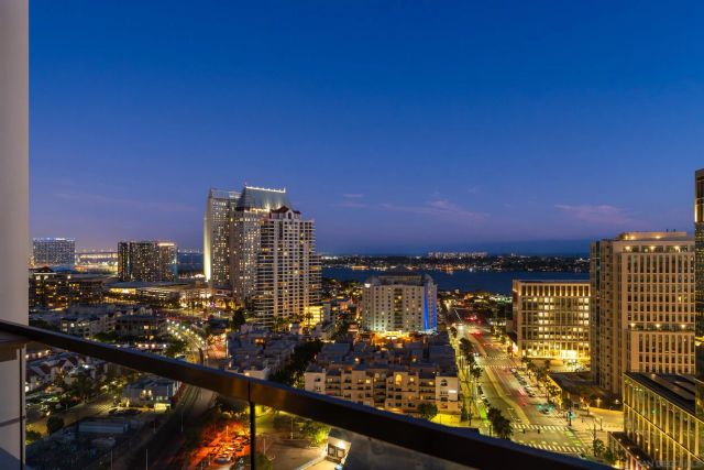 888 W E Street 2203, San Diego, CA 92101