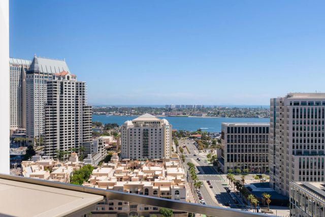 888 W E Street 2203, San Diego, CA 92101