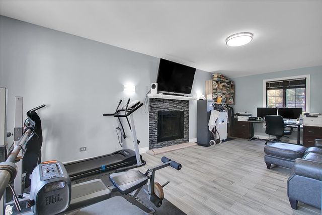 3033 E Hickory Lane, Crete, IL 60417