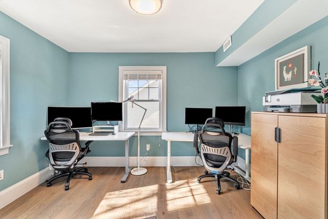 64 Overlook Rd, Arlington, MA 02474