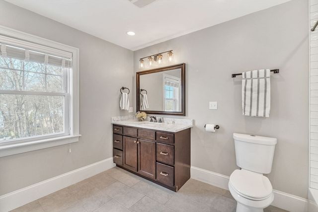 64 Overlook Rd, Arlington, MA 02474