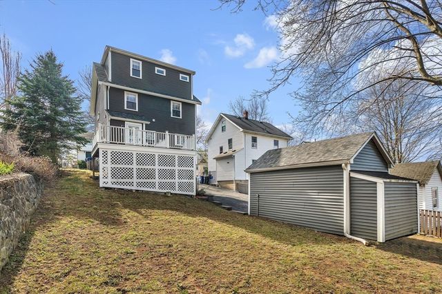 64 Overlook Rd, Arlington, MA 02474