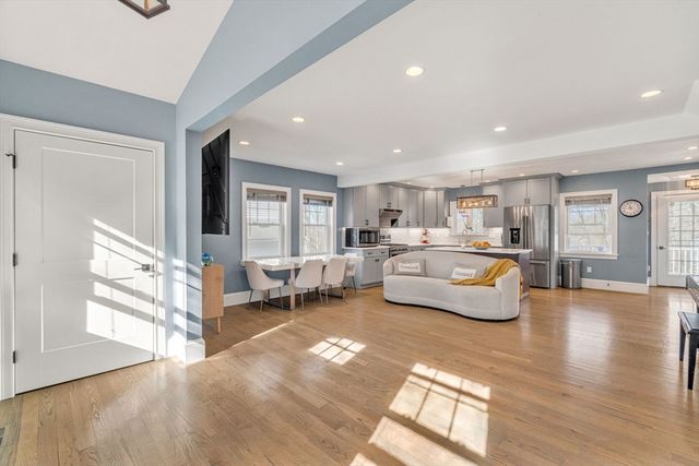 64 Overlook Rd, Arlington, MA 02474