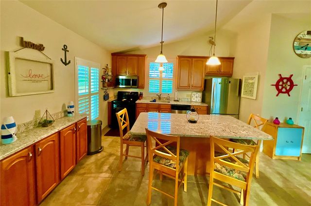 125 FLORADANDY ROAD, Hawthorne, FL 32640