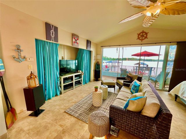 125 FLORADANDY ROAD, Hawthorne, FL 32640
