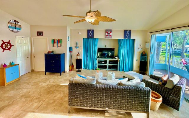 125 FLORADANDY ROAD, Hawthorne, FL 32640