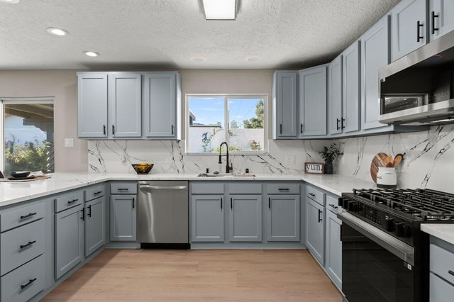9011 Gutierrez Road NE, Albuquerque, NM 87111