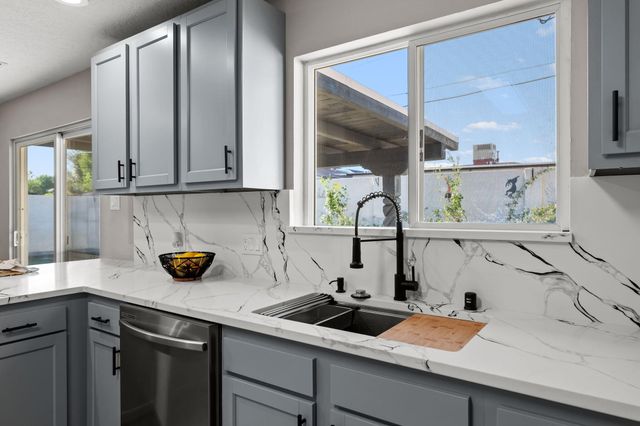 9011 Gutierrez Road NE, Albuquerque, NM 87111