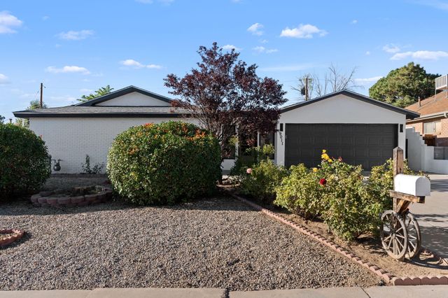 9011 Gutierrez Road NE, Albuquerque, NM 87111
