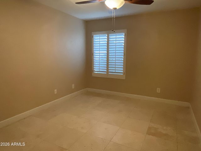 18640 N 44th Place, Phoenix, AZ 85050