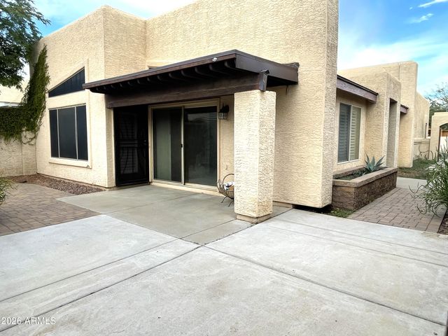 18640 N 44th Place, Phoenix, AZ 85050