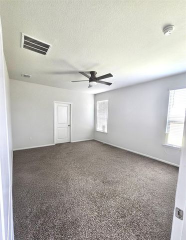 6213 Blacksmith Avenue, Fort Worth, TX 76179