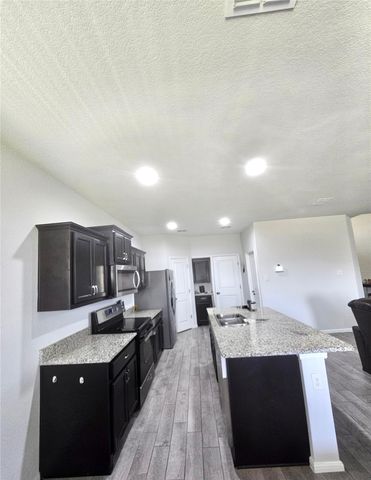 6213 Blacksmith Avenue, Fort Worth, TX 76179