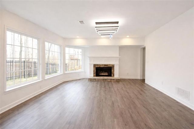 1430 Hillcrest Heights, Alpharetta, GA 30005