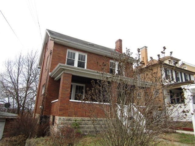 3825 Atkins St, Brighton Heights, PA 15212