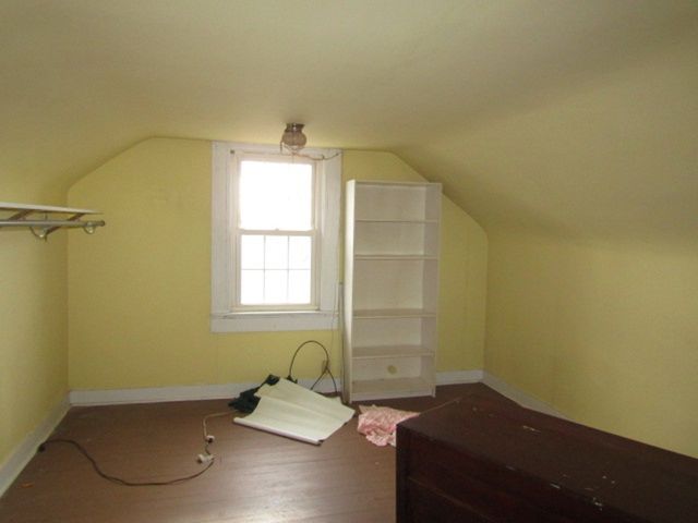 3825 Atkins St, Brighton Heights, PA 15212