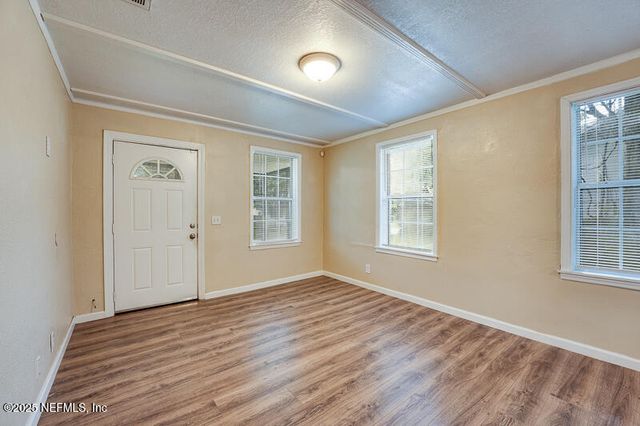 4842 LOUISA Terrace, Jacksonville, FL 32205