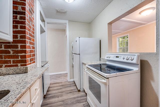 4842 LOUISA Terrace, Jacksonville, FL 32205