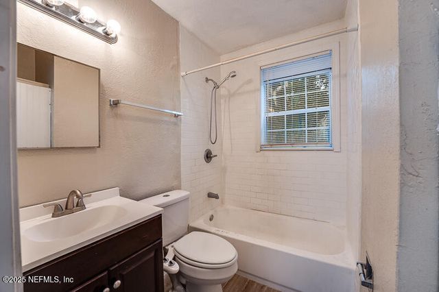 4842 LOUISA Terrace, Jacksonville, FL 32205
