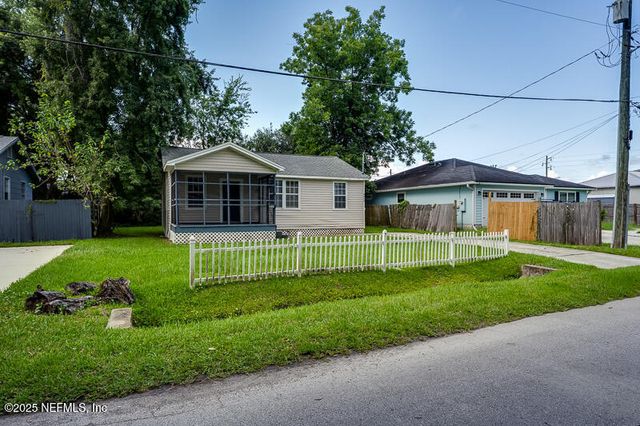 4842 LOUISA Terrace, Jacksonville, FL 32205
