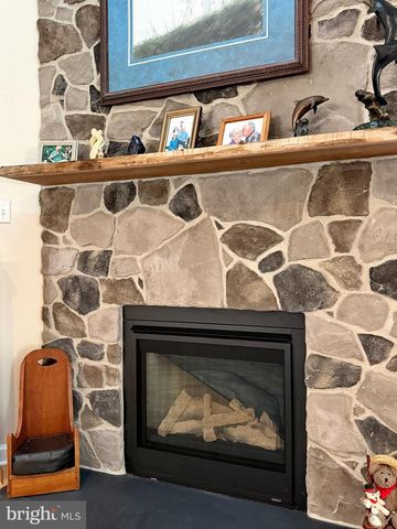 15690 CLOVERLEAF CT, Hughesville, MD 20637