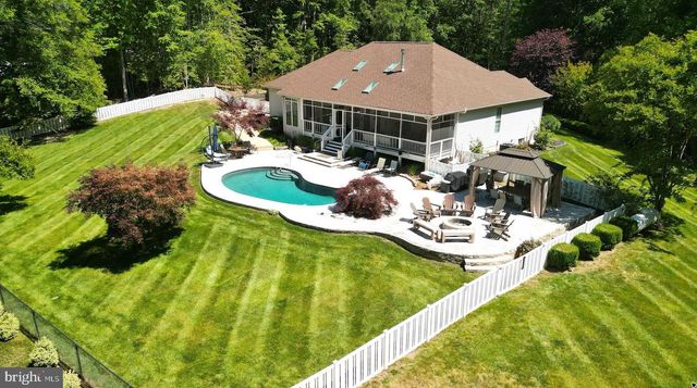 15690 CLOVERLEAF CT, Hughesville, MD 20637