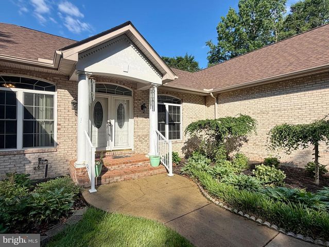15690 CLOVERLEAF CT, Hughesville, MD 20637