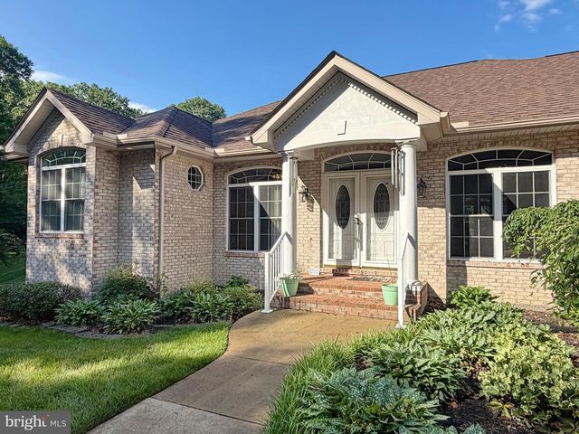 15690 CLOVERLEAF CT, Hughesville, MD 20637