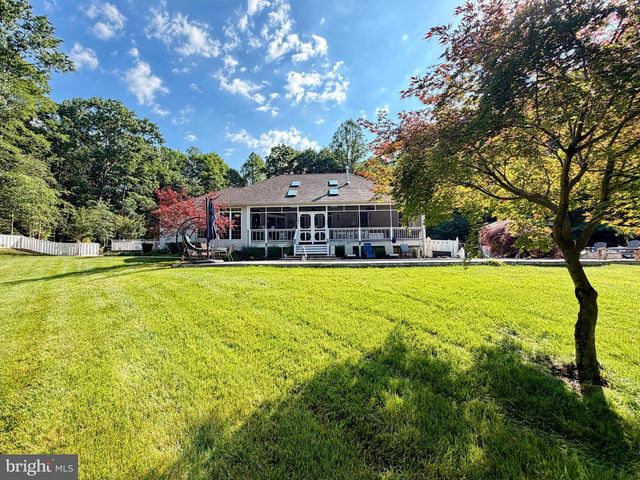 15690 CLOVERLEAF CT, Hughesville, MD 20637