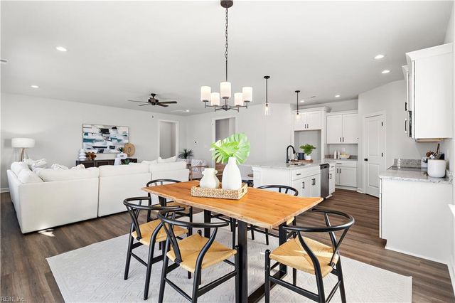 5 Mulligan LN, Suffolk, VA 23434