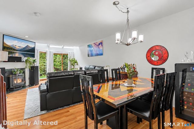 14 Deer Run 14, Bethel, CT 06801