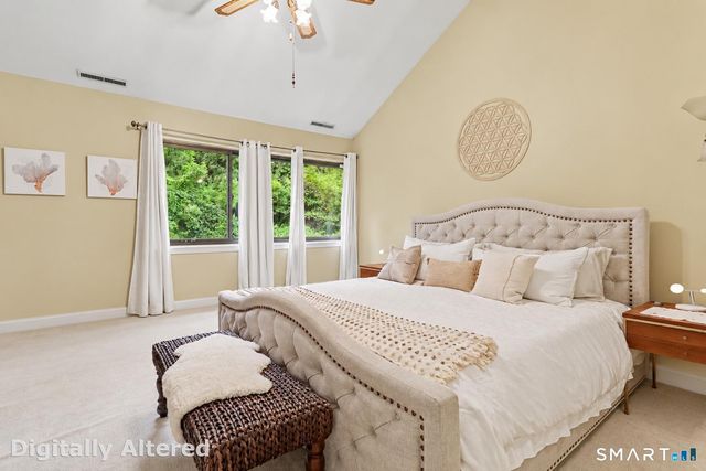 14 Deer Run 14, Bethel, CT 06801