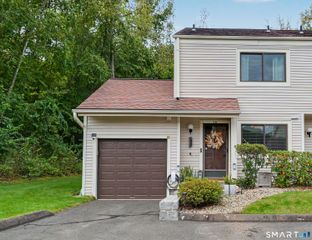 14 Deer Run 14, Bethel, CT 06801