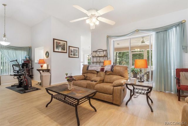 18860 SW 99th Street, Dunnellon, FL 34432