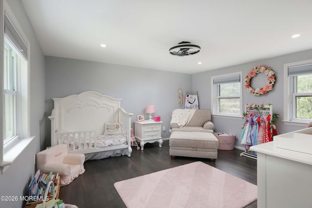 386 E Pleasant Grove Road, Jackson, NJ 08527