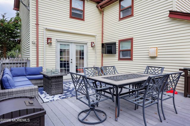 386 E Pleasant Grove Road, Jackson, NJ 08527