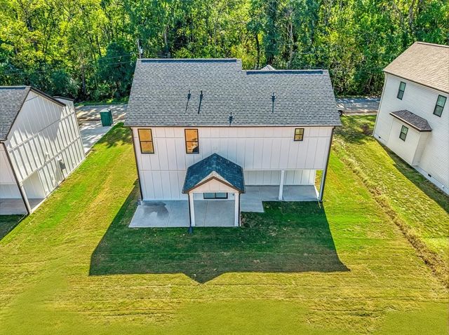 183 Eastbrook Drive, Woodruff, SC 29388