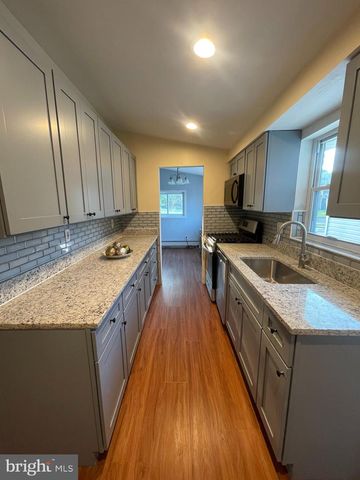 1229 CRAWFORD DR, Glen Burnie, MD 21061