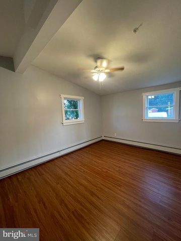 1229 CRAWFORD DR, Glen Burnie, MD 21061