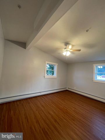 1229 CRAWFORD DR, Glen Burnie, MD 21061