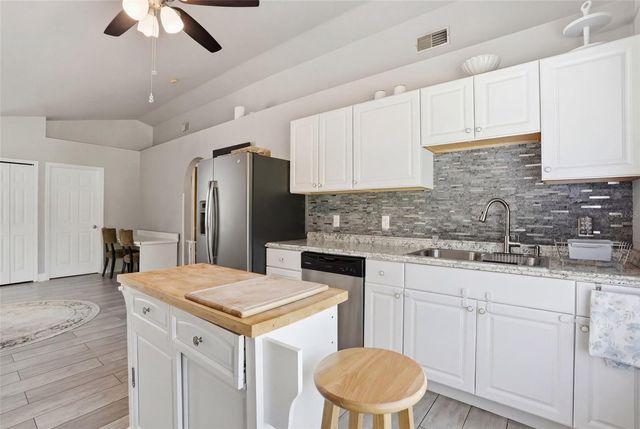 4934 SW 20TH PLACE, Cape Coral, FL 33914