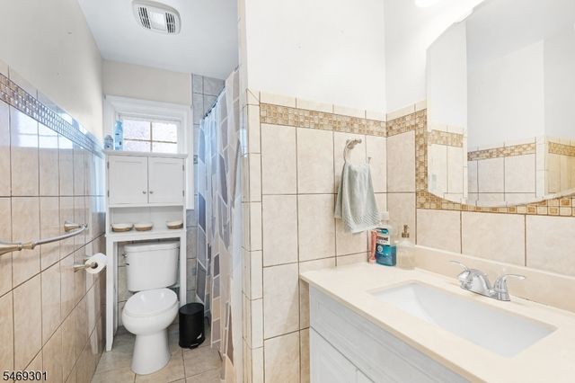 417 Jefferson Ave, Dunellen Boro, NJ 08812