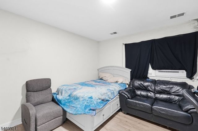 417 Jefferson Ave, Dunellen Boro, NJ 08812