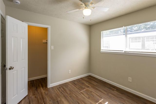 3600 Kenwood St, West Orange, TX 77630