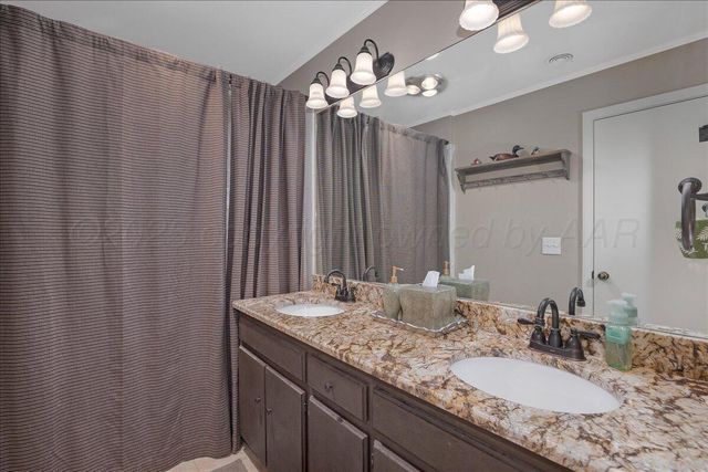 100 S AVONDALE Street, Amarillo, TX 79106