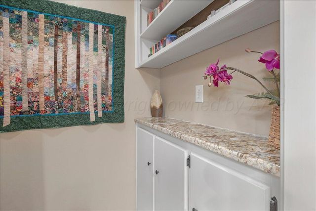 100 S AVONDALE Street, Amarillo, TX 79106