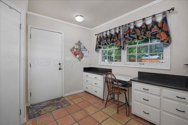 100 S AVONDALE Street, Amarillo, TX 79106