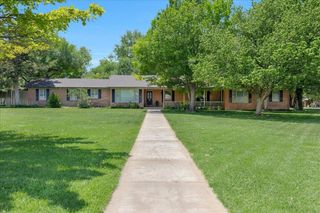 100 S AVONDALE Street, Amarillo, TX 79106