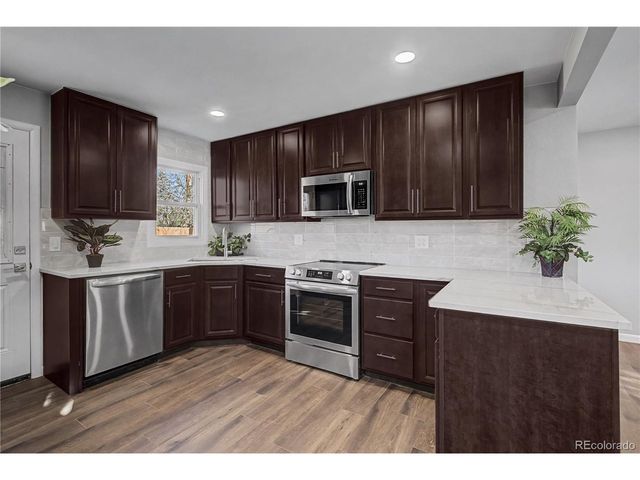 2275 S Linley Ct, Denver, CO 80219