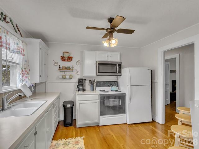 1114 Old Clyde Road, Clyde, NC 28721